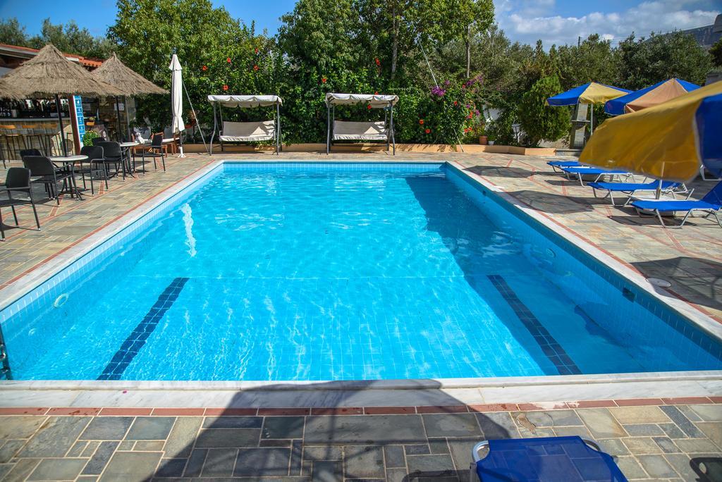 Elpida Aparthotel Gouves Buitenkant foto